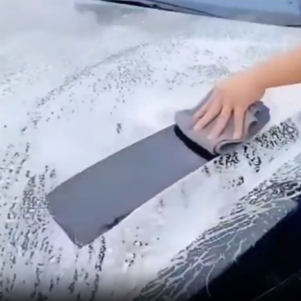Dynara Best Car Drying Towel – Microfiber for Fast, Streak-Free Drying